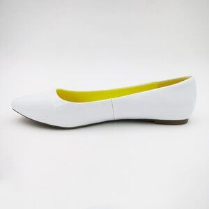 Brilliant White Patent Leather "Sadler" Flats by Shiekh Size 9 NIB